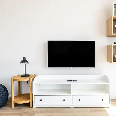 Flat W Sea View Terrace Near Metro In Maltepe Appartement *